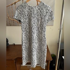 Calvin Klein dress. Size 4. Very good condition.